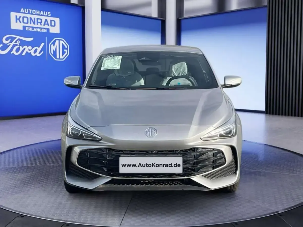 Nouvelle MG MG3 116 ch (85 kW) 2025 Argent Citadine