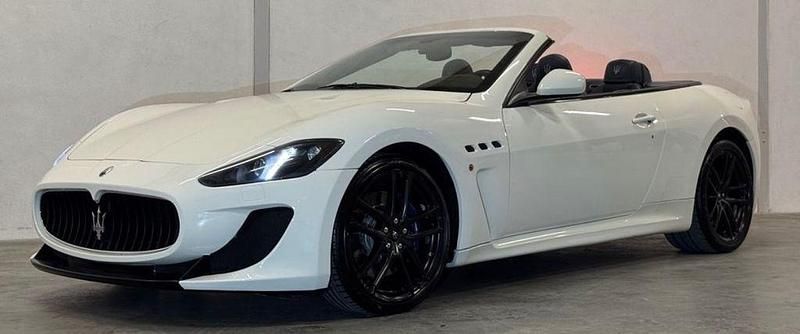 Gebraucht Maserati GranCabrio 460 PS (338 kW) 2015 Weiß Cabrio