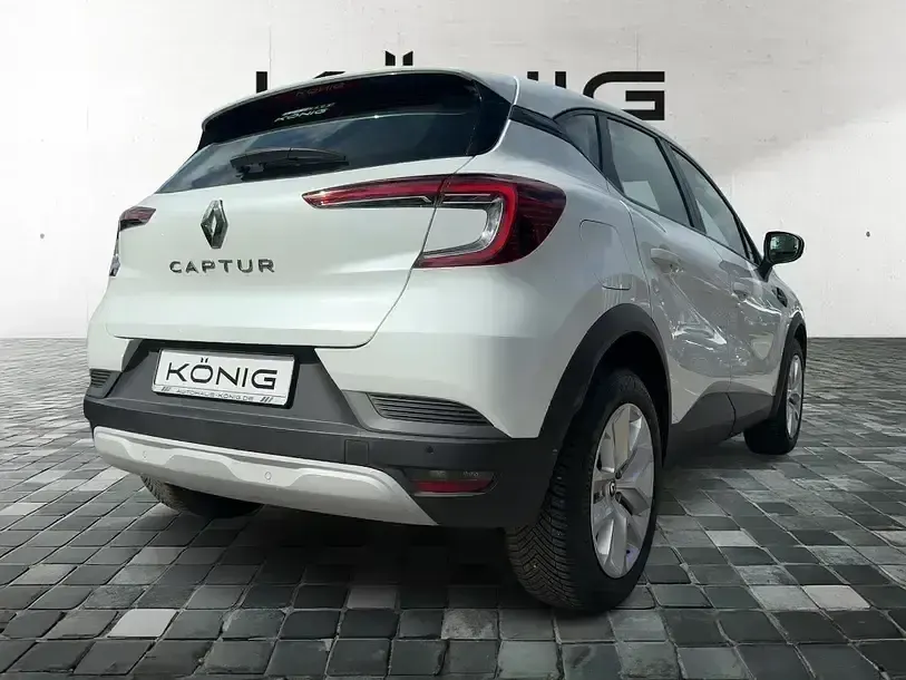 Używany Renault Captur Evolution 91 KM (66 kW) 2023 Biały SUV