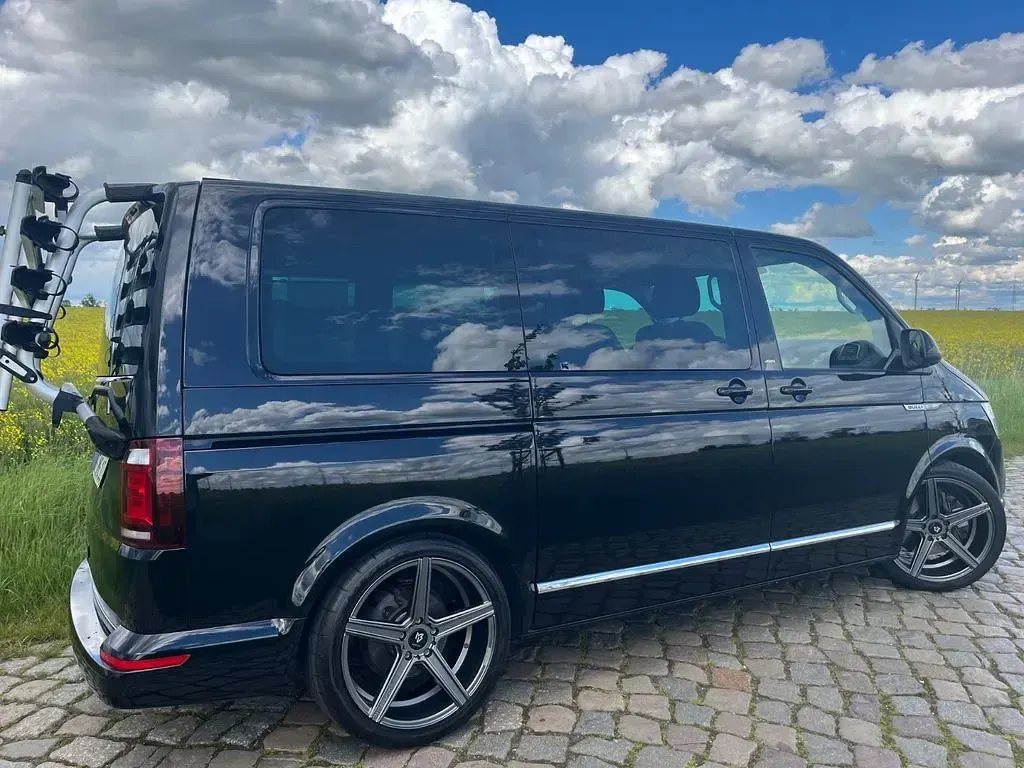 Używany VW T6 150 KM (110 kW) 2019 Czarny Van