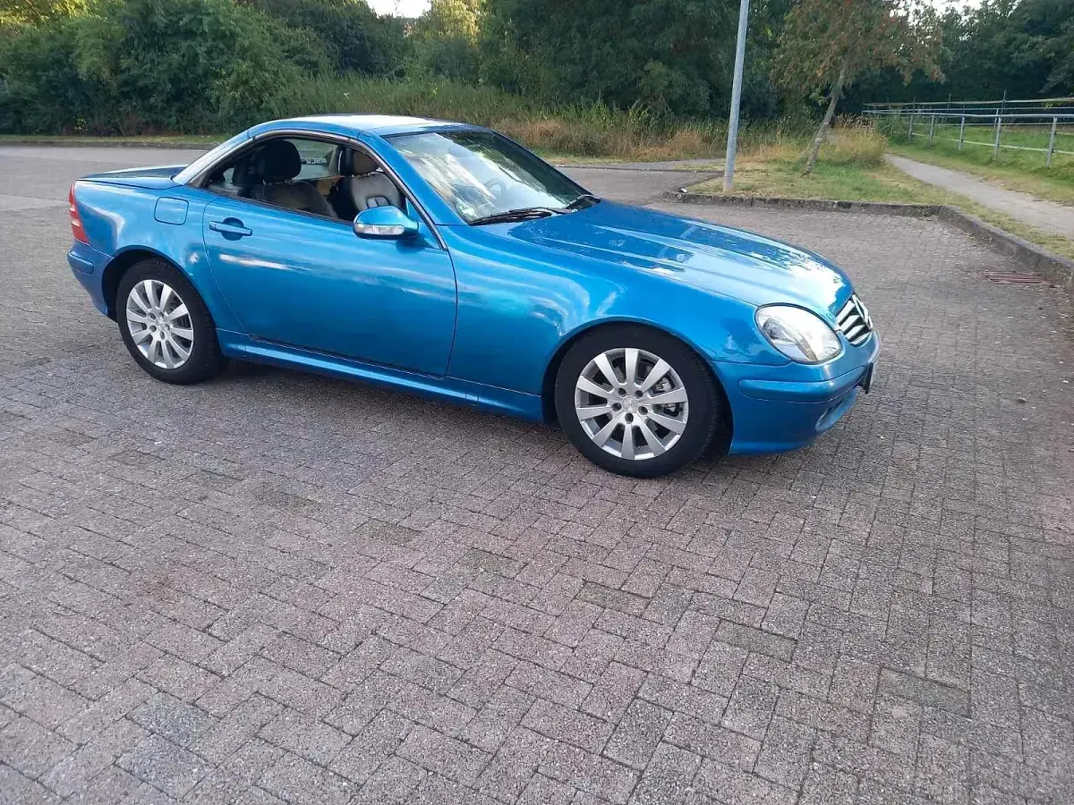 Gebraucht Mercedes SLK200 163 PS (119 kW) 2000 Blau Cabrio