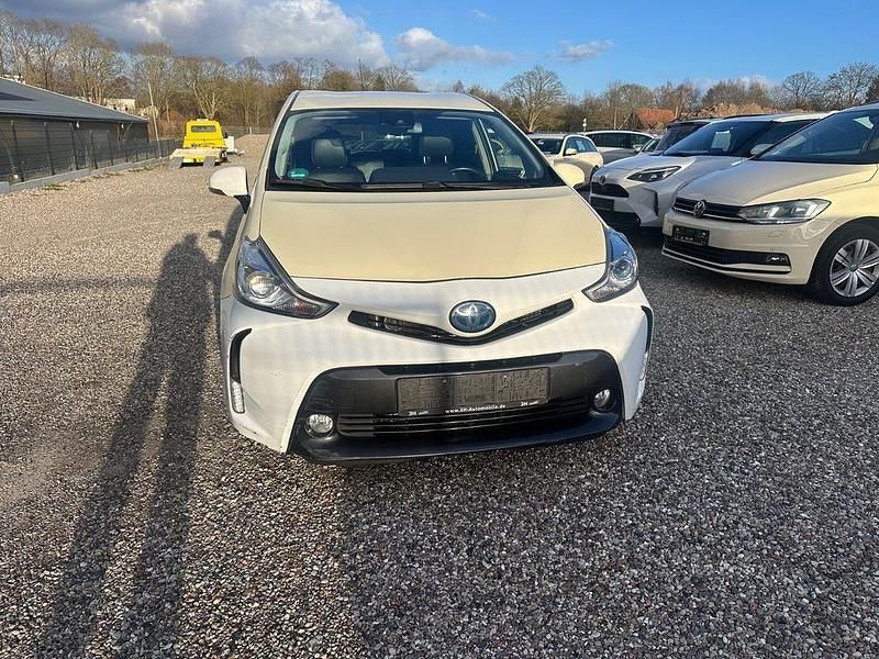 Gebraucht Toyota Prius+ 101 PS (74 kW) 2019 Weiß Van / Kleinbus