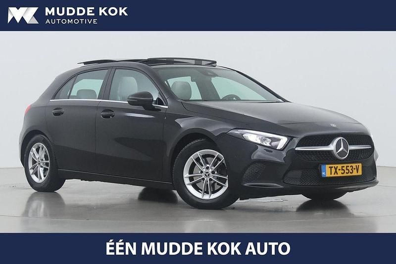 Schwarz Gebraucht 2018 Mercedes A200 Business Limousine | 18.406 € (Fairer Preis) - Bild 1/4