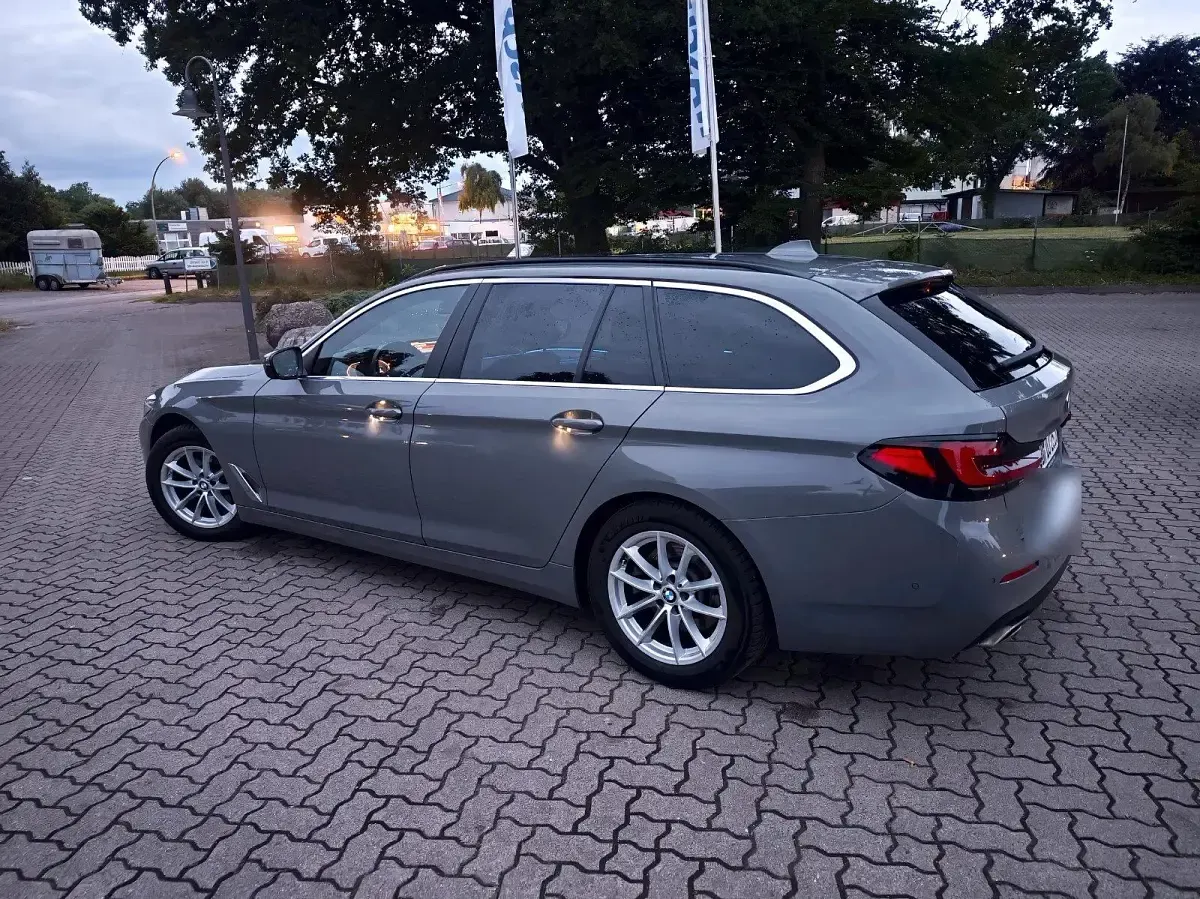 Gebraucht BMW 520 190 PS (139 kW) 2020 Andere farben Kombi