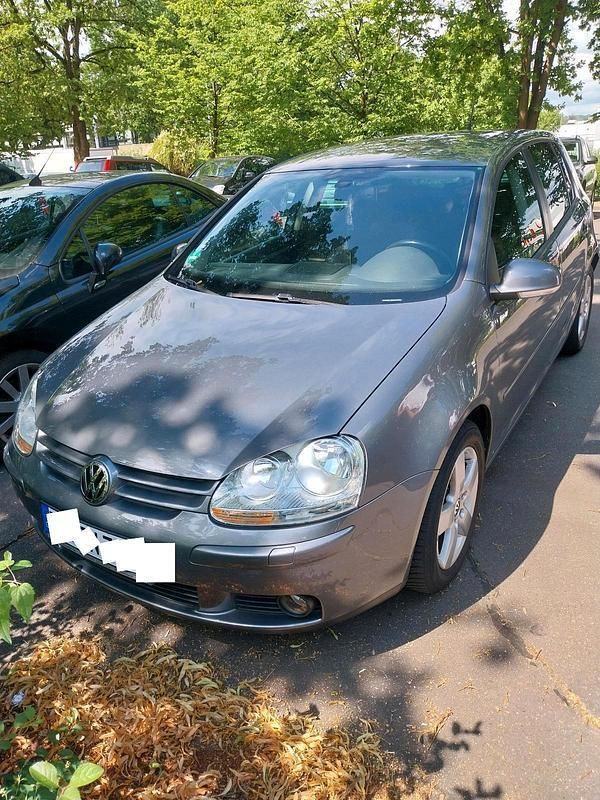 Grau Gebraucht 2008 VW Golf V Kleinwagen | 5.700 € (Teuer) - Bild 1/4