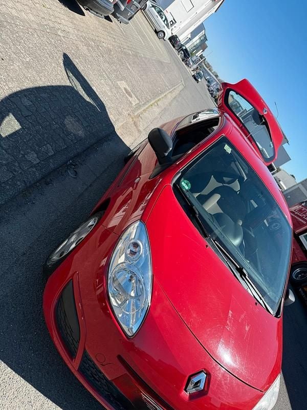 Usata Renault Twingo 65 CV (47 kW) 2011 Rosso Utilitaria
