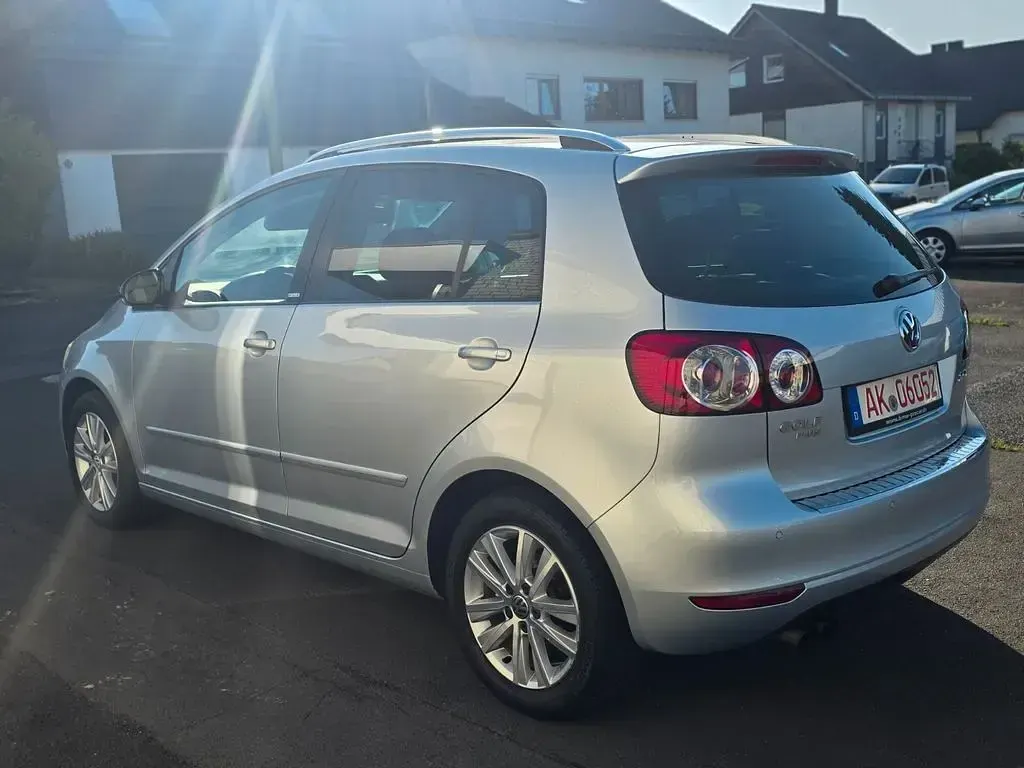 Gebraucht VW Golf VI Style 140 PS (102 kW) 2011 Silber Kleinwagen