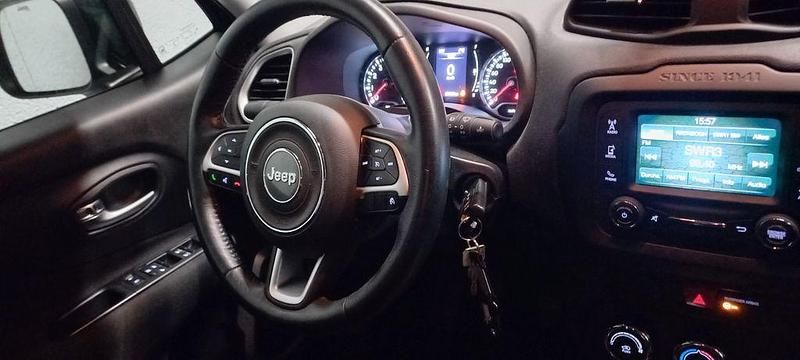 Gebraucht Jeep Renegade Longitude 110 PS (80 kW) 2016 Schwarz SUV