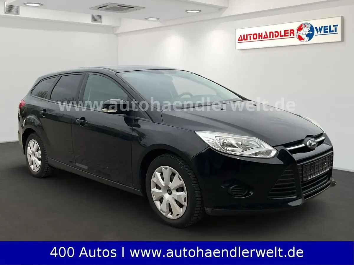 Gebraucht Ford Focus SYNC Edition 116 PS (85 kW) 2013 Violet Kombi