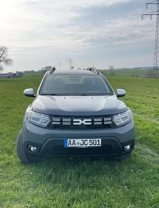 Gebraucht Dacia Duster Expression 131 PS (96 kW) 2023 Grau SUV