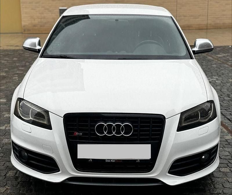 Gebraucht Audi S3 Sport 265 PS (194 kW) 2010 Weiß Kleinwagen