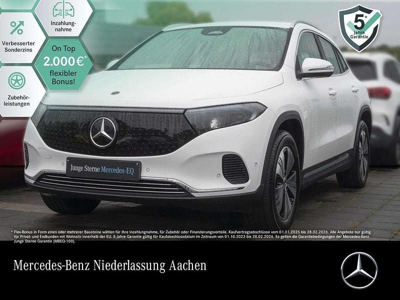 Weiß Gebraucht 2024 Mercedes EQA300 Advanced SUV | 33.490 € (Guter Preis) - Bild 1/3