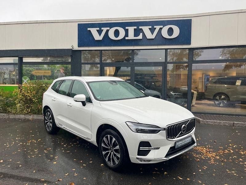 Weiß Gebraucht 2022 Volvo XC60 Plus SUV | 36.490 € (Fairer Preis) - Bild 1/4