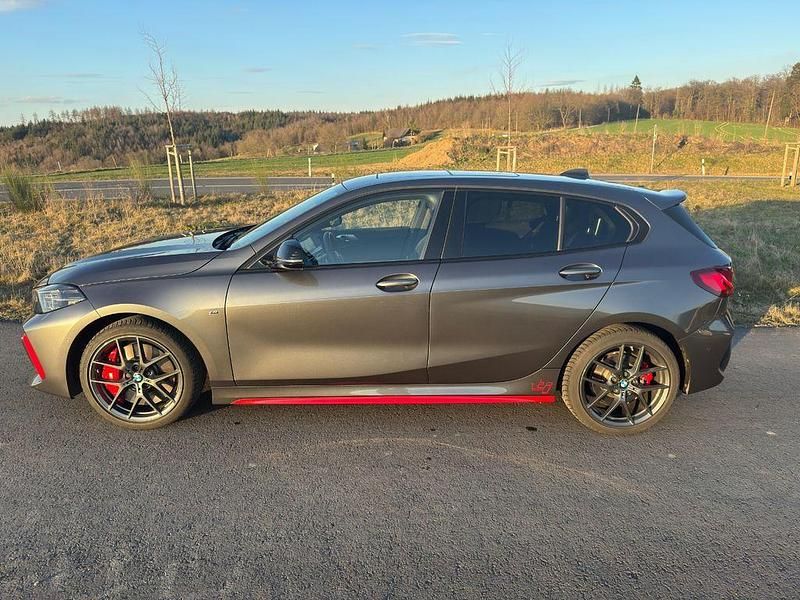 Gebraucht BMW 128 Performance 265 PS (194 kW) 2022 Grau Limousine