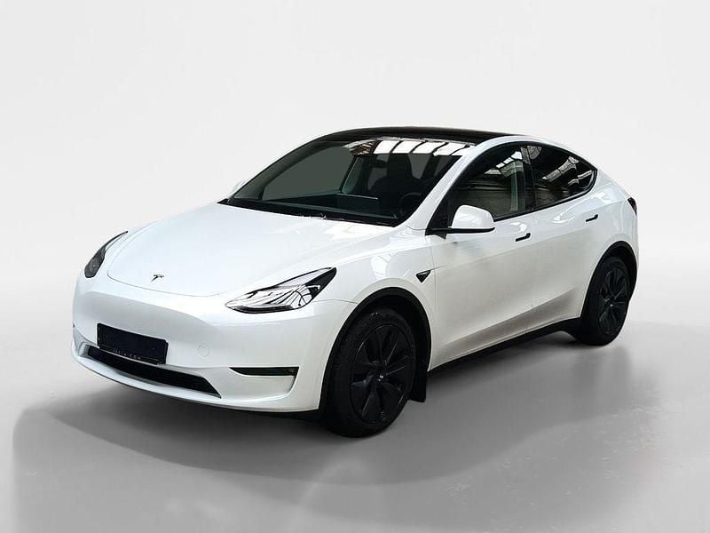 Weiß Neu 2025 Tesla Model Y SUV | 49.990 € (Superpreis) - Bild 1/4