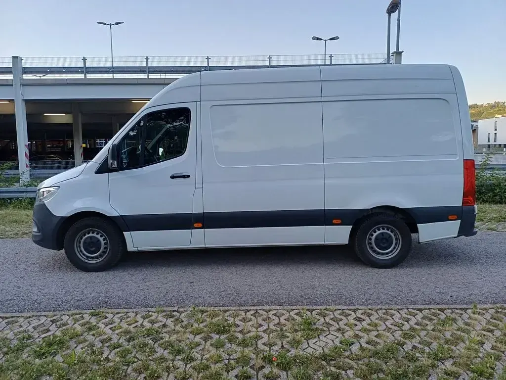Gebraucht Mercedes Sprinter 143 PS (105 kW) 2019 Arktikweiss Van