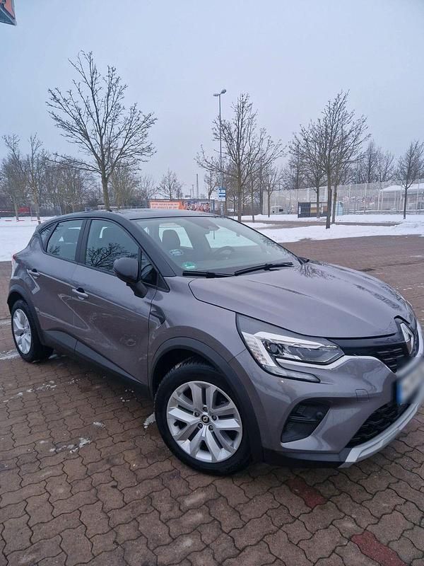 Gebraucht Renault Captur Zen 91 PS (66 kW) 2022 Grau SUV