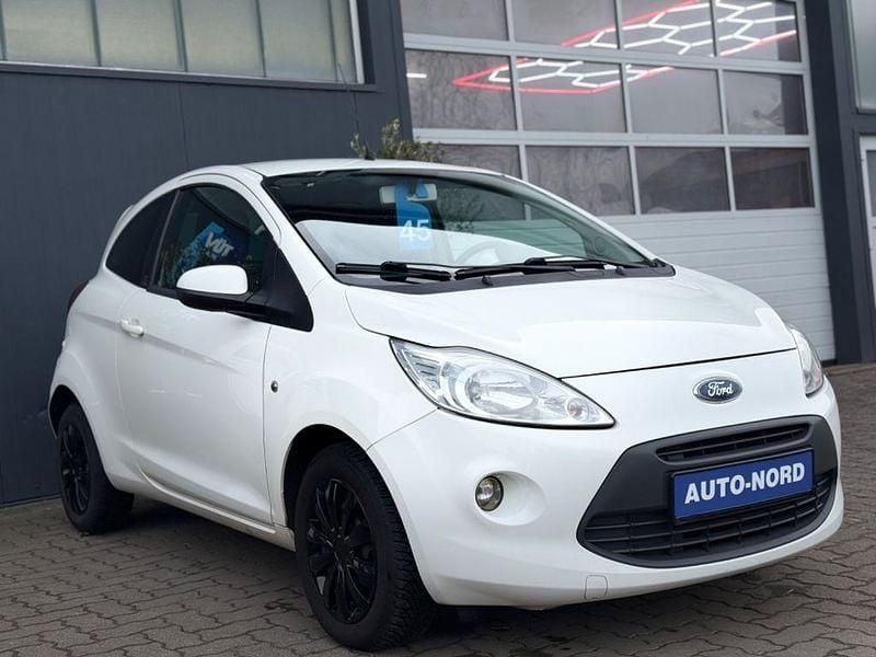 Gebraucht Ford Ka Titanium 69 PS (50 kW) 2009 Weiß Kleinwagen