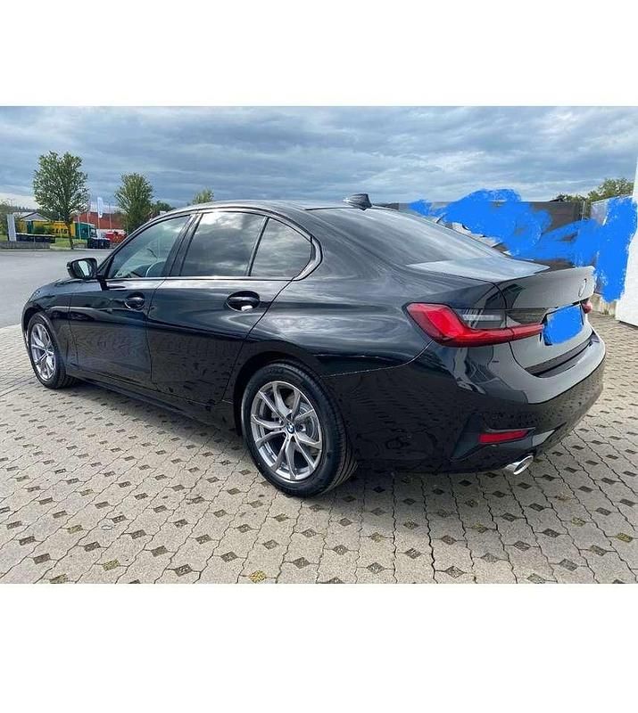 Gebraucht 2019 BMW 320 Gran Turismo Sport Line Limousine | 27.500 € - Bild 1/4