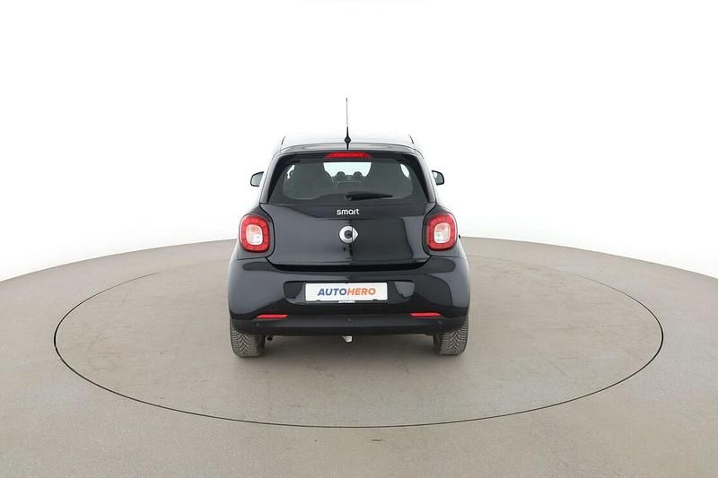 Second-hand Smart ForFour Basis 90 CP (66 kW) 2018 Negru Hatchback