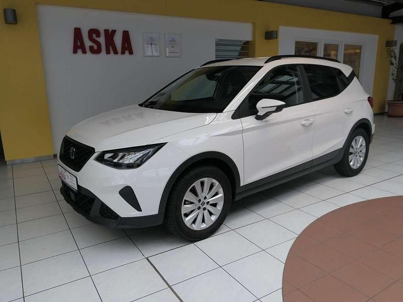 Gebraucht Seat Arona Style 116 PS (85 kW) 2024 "candy" weiss SUV