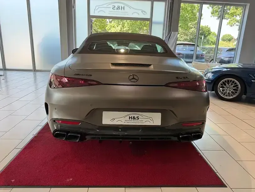 Gebraucht Mercedes SL63 AMG AMG 585 PS (430 kW) 2023 Monzagrau  magnolackierung Cabrio