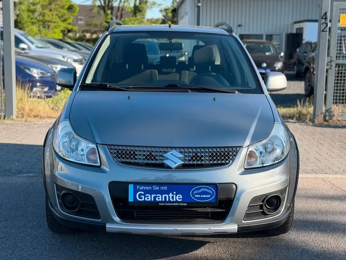 Gebraucht Suzuki SX4 Club 135 PS (99 kW) 2013 Grau SUV