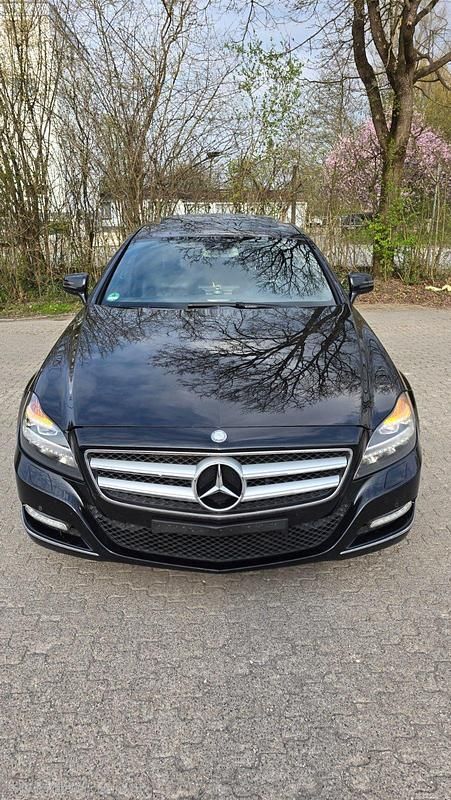 Gebraucht Mercedes CLS350 265 PS (194 kW) 2012 Schwarz Coupé
