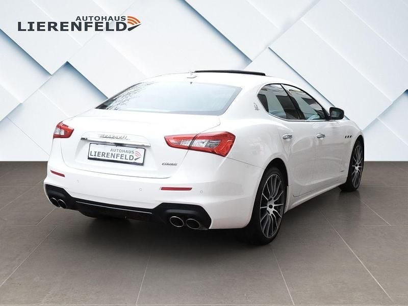 Gebraucht Maserati Ghibli 349 PS (256 kW) 2019 Other Limousine