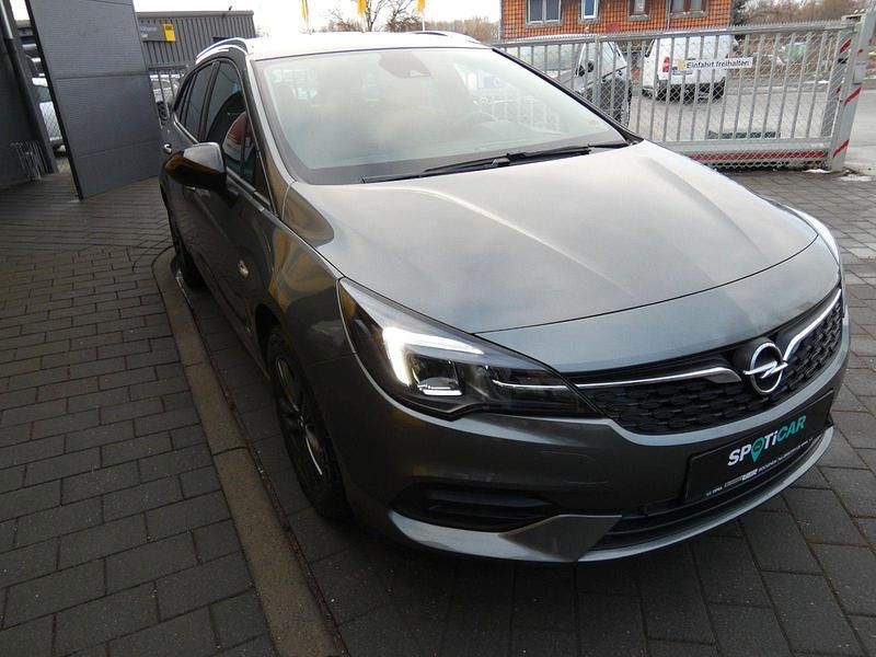 Gebraucht Opel Astra Design Edition 131 PS (96 kW) 2021 Grau Kombi