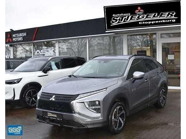 Gebraucht Mitsubishi Eclipse Cross Basis 188 PS (138 kW) 2024 Platinumgrau SUV