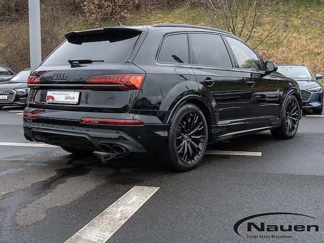 Gebraucht Audi SQ7 Ambiente 507 PS (372 kW) 2021 Mythosschwarz metallic SUV
