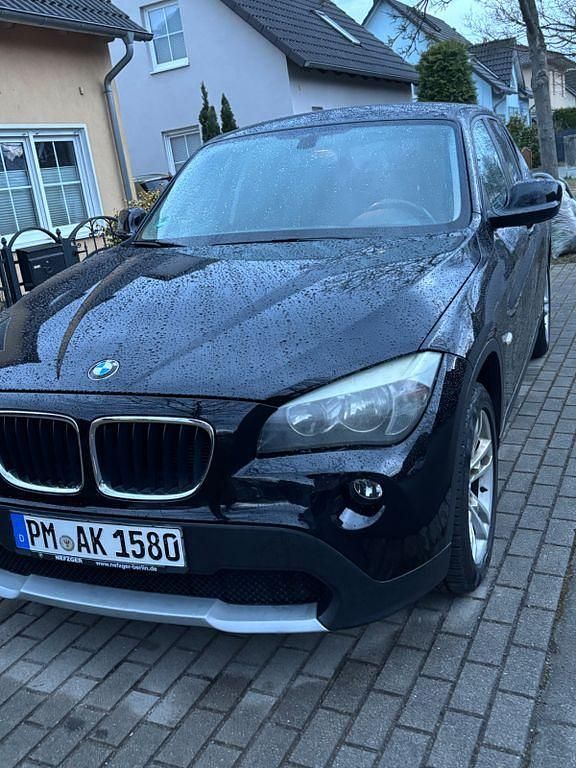 Gebraucht BMW X1 143 PS (105 kW) 2011 Schwarz SUV