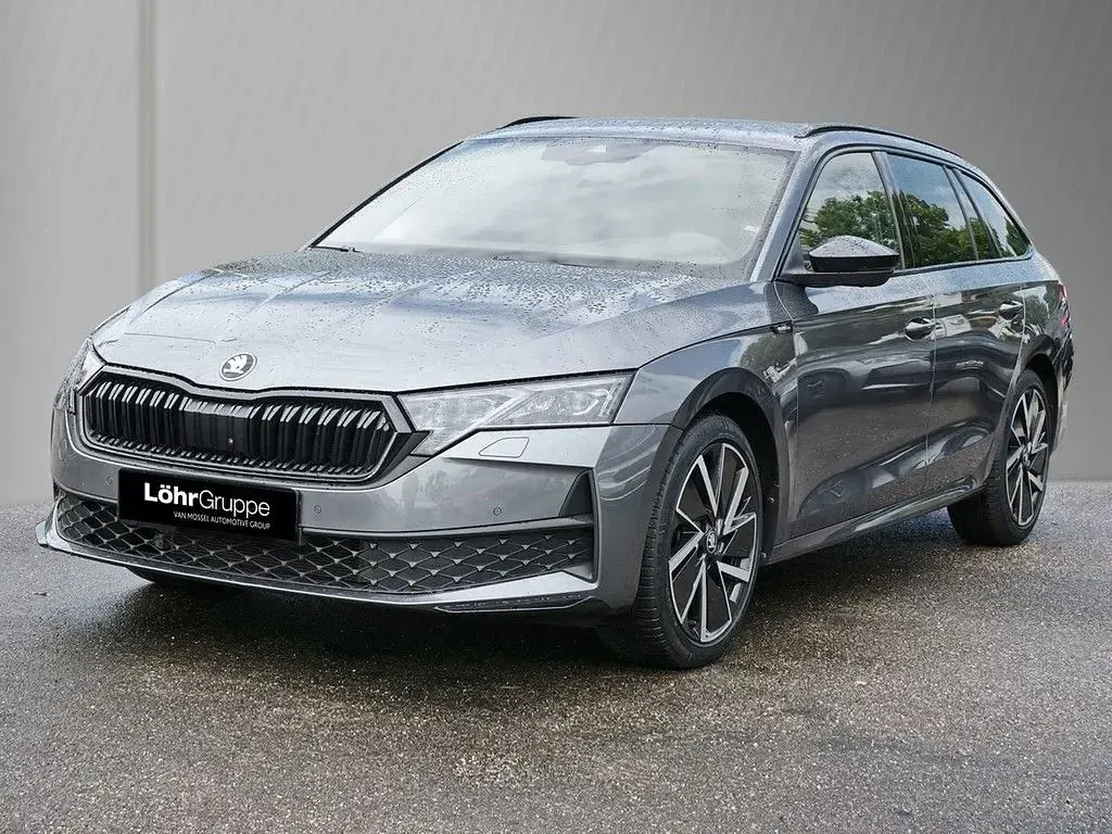Gebraucht Skoda Octavia SportLine 150 PS (110 kW) 2025 Graphitegrau metallic Kombi