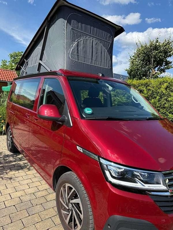 Rot Gebraucht 2020 VW T6.1 California Van | 64.000 € (Teuer) - Bild 1/4