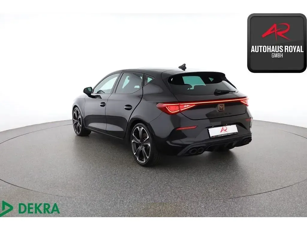 Gebraucht Cupra Leon 300 PS (220 kW) 2024 Schwarz (metallic) Limousine