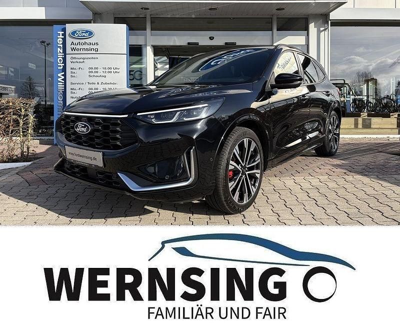 Gebraucht Ford Kuga ST-Line X 186 PS (136 kW) 2025 Schwarz SUV