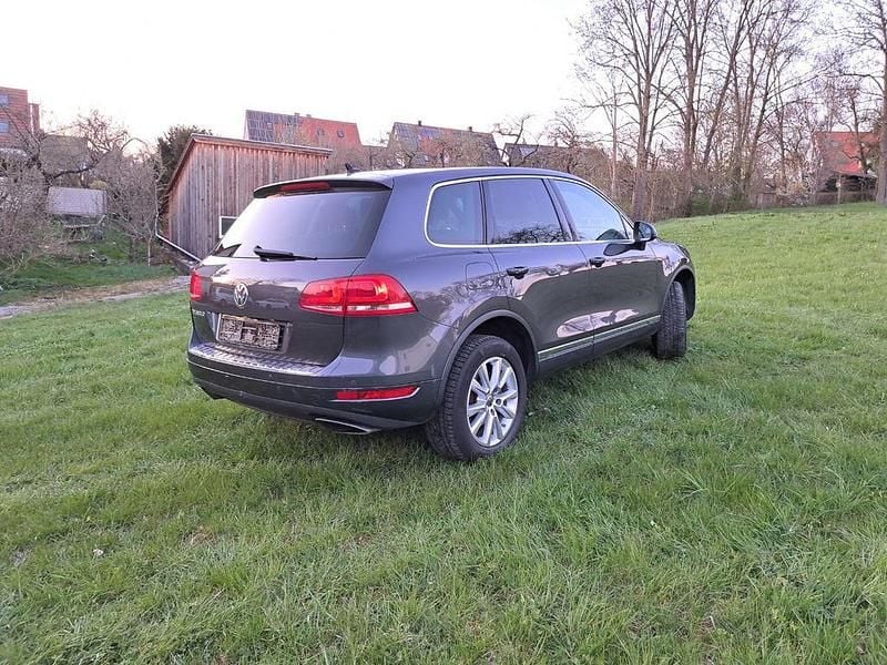Gebraucht VW Touareg 340 PS (250 kW) 2014 Grau SUV