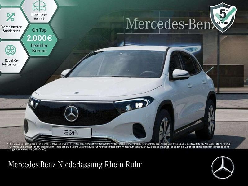 Weiß Gebraucht 2024 Mercedes EQA350 Advanced SUV | 34.590 € (Guter Preis) - Bild 1/3