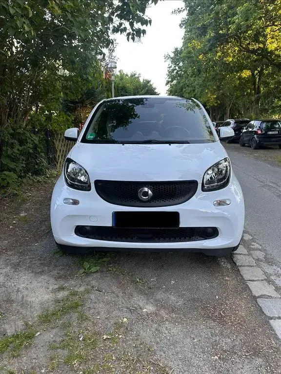 Gebraucht Smart ForTwo Cabrio Brabus 90 PS (66 kW) 2017 Weiß Cabrio