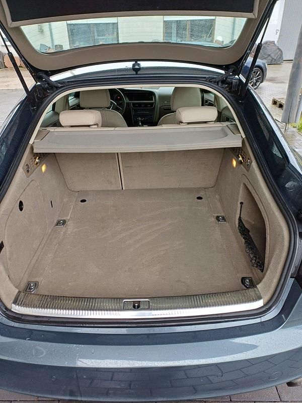 Gebraucht Audi A5 Sportback 180 PS (132 kW) 2010 Grau Kleinwagen