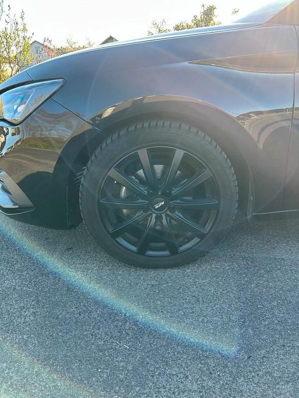 Gebraucht Seat Leon FR 150 PS (110 kW) 2021 Schwarz Limousine