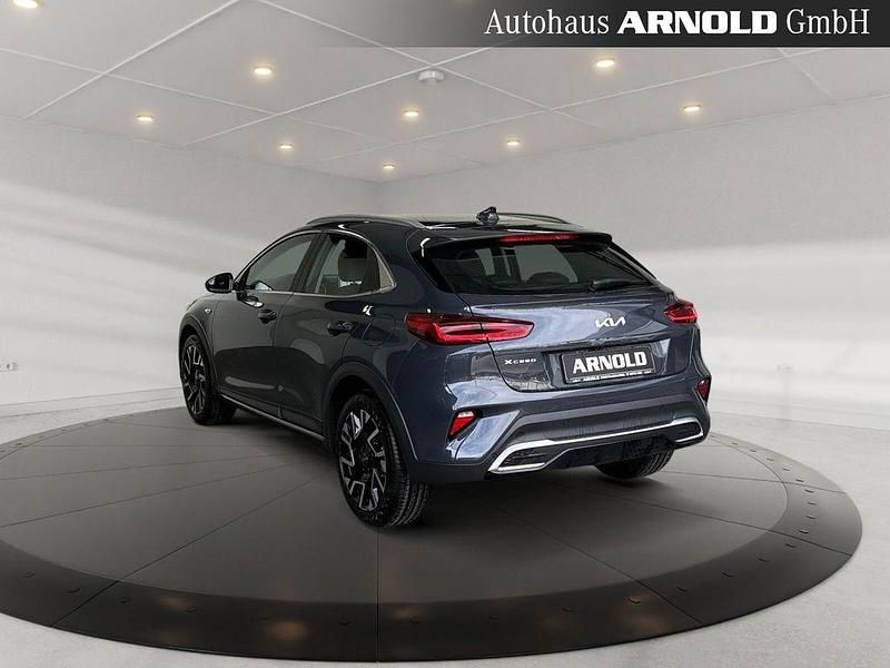 Neu Kia XCeed Comfort 140 PS (102 kW) 2026 Grau SUV