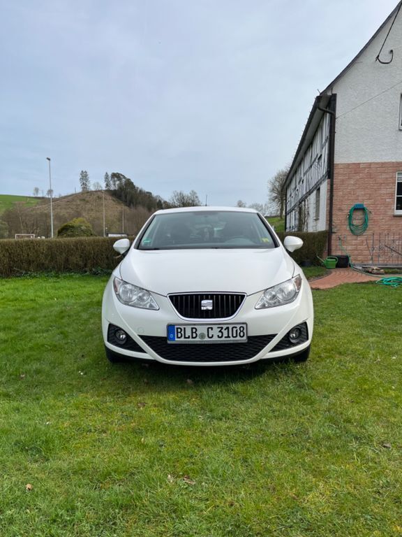 Gebraucht Seat Ibiza Style 69 PS (50 kW) 2009 Weiß Limousine