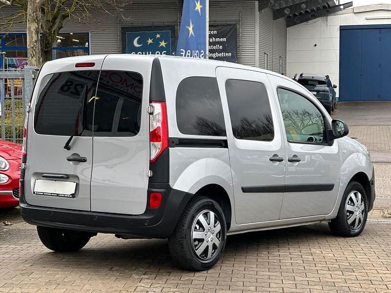 Gebraucht Renault Kangoo 90 PS (66 kW) 2018 Silber Van / Kleinbus