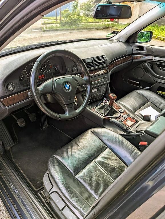 Gebraucht BMW 528 193 PS (141 kW) 1998 Blau Kombi