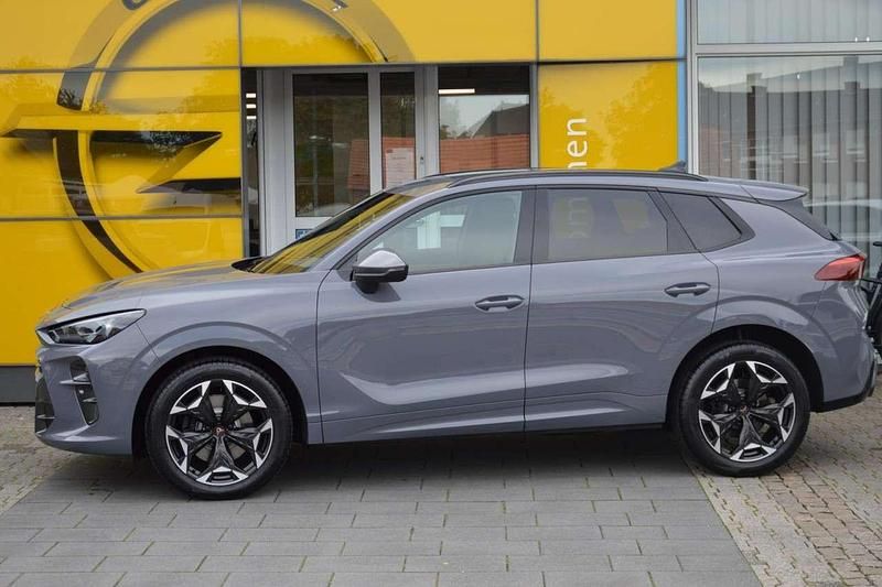 Neu Cupra Terramar VZ 265 PS (194 kW) 2025 Grau SUV