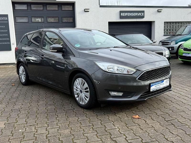 Gebraucht Ford Focus Business Edition 150 PS (110 kW) 2018 Grau Limousine