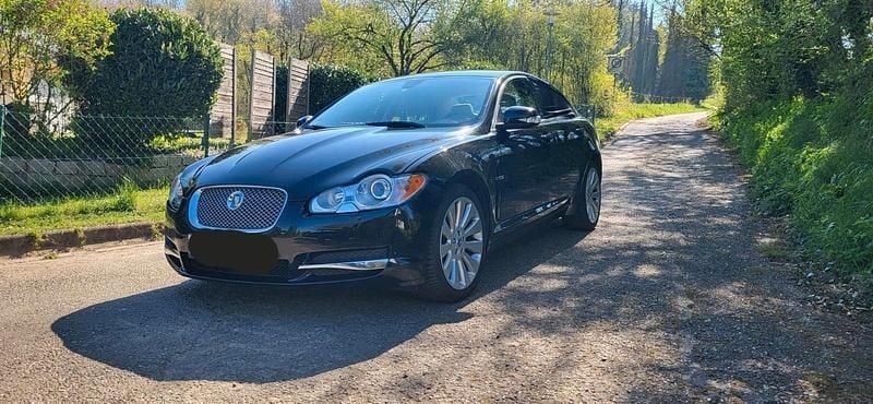 Schwarz Gebraucht 2009 Jaguar XF Limousine | 8.500 € (Fairer Preis) - Bild 1/4