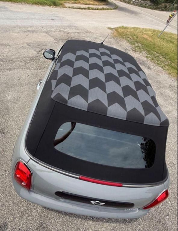 Używany Mini Cooper 136 KM (100 kW) 2020 Szary Hatchback